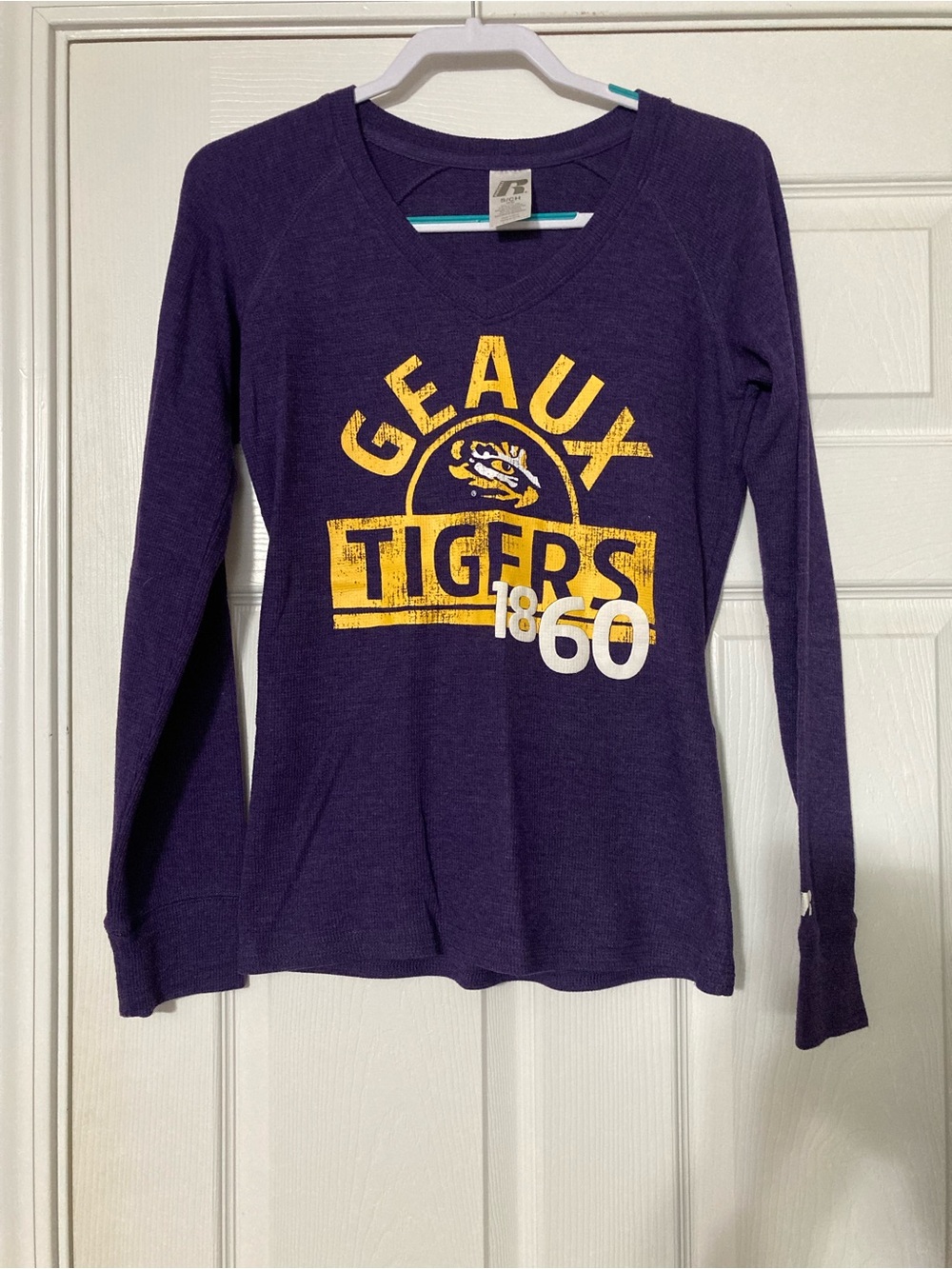 LSU Women's Purple Geaux Tigers Long-Sleeve V-Neck Thermal - size Small